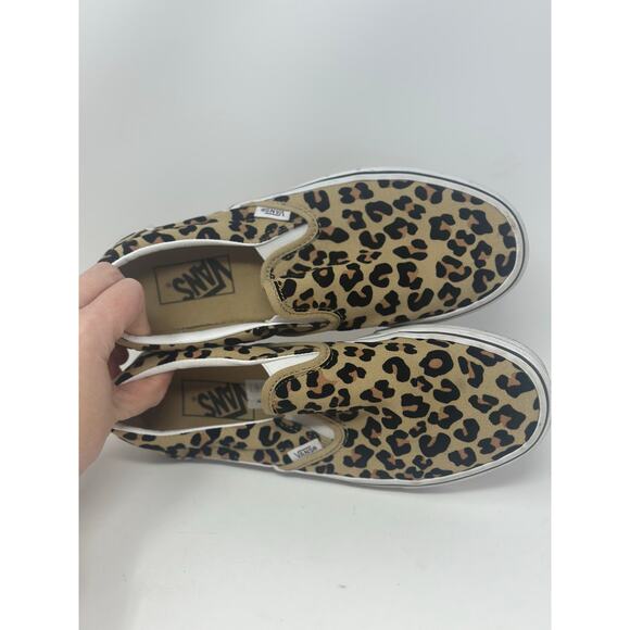 Women's Vans Classic Slip On Sneakers Leopard Print Size 8 - Picture 5 of 6